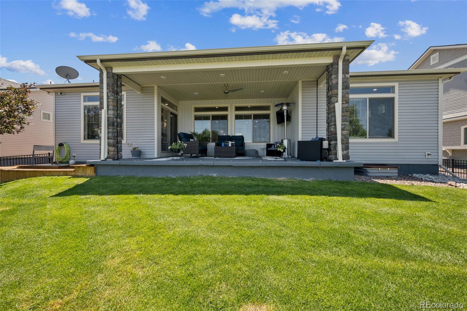 MLS Image #3 for 20553 e 50th place,denver, Colorado