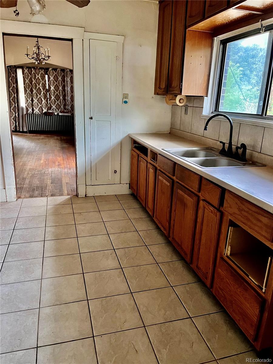MLS Image #4 for 2835  cherry street,denver, Colorado