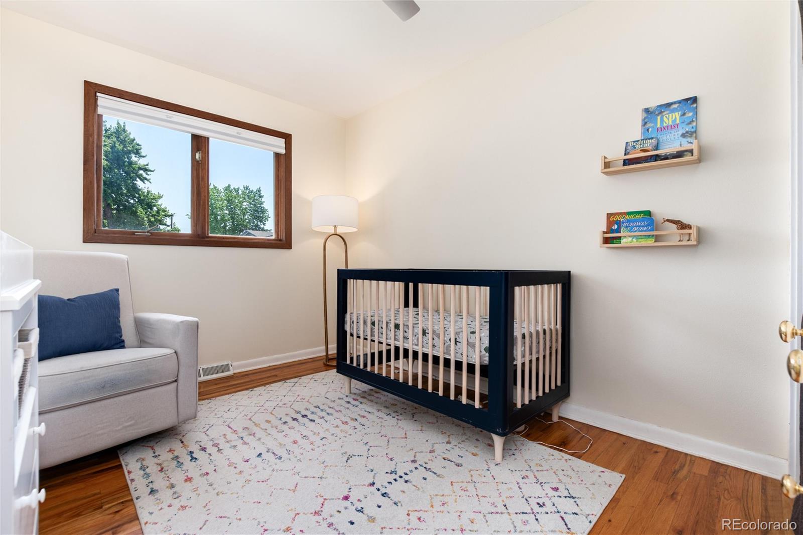 MLS Image #15 for 5067 s mabre court,littleton, Colorado