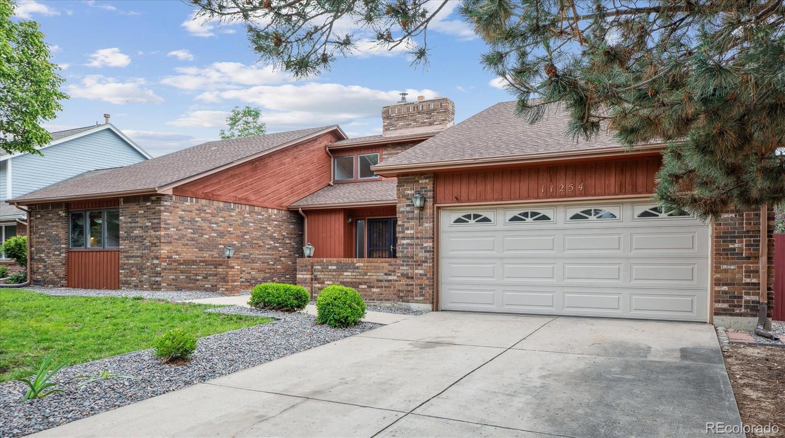 MLS Image #2 for 11254 e colorado drive,aurora, Colorado