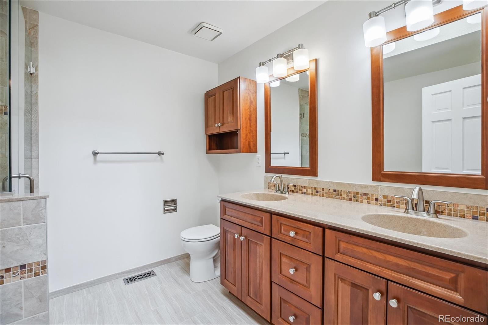 MLS Image #25 for 11254 e colorado drive,aurora, Colorado