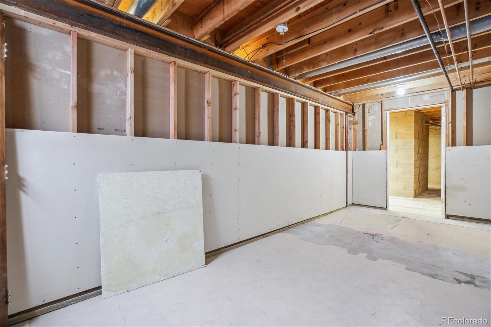 MLS Image #33 for 11254 e colorado drive,aurora, Colorado