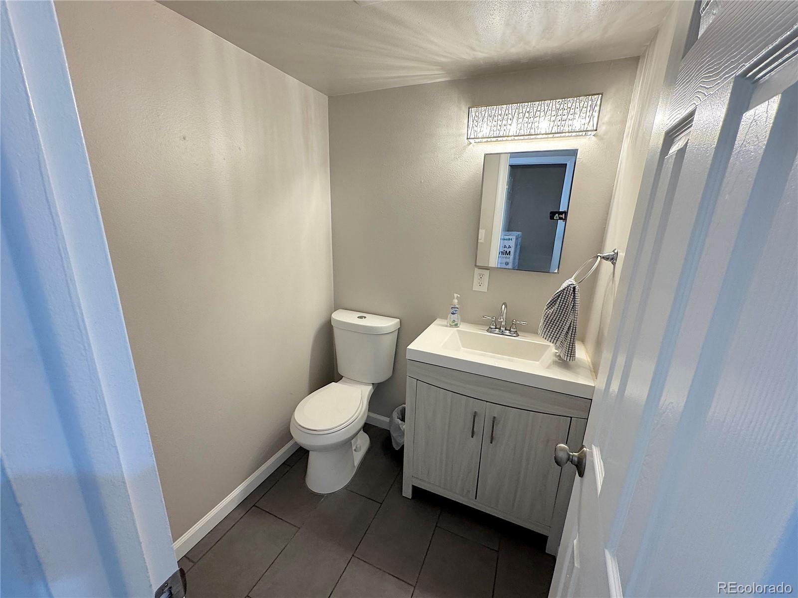 MLS Image #4 for 5677 s lowell boulevard,littleton, Colorado