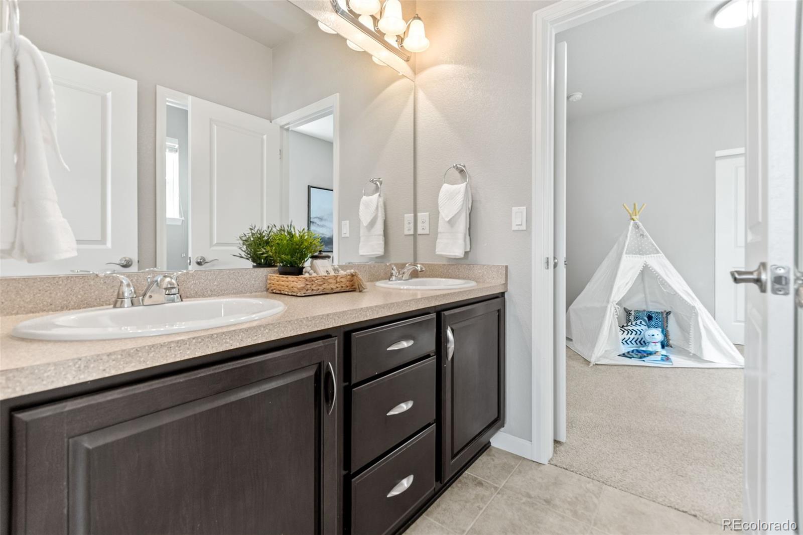 MLS Image #37 for 18180 w 84th place,arvada, Colorado