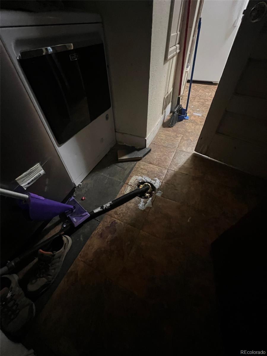MLS Image #11 for 1900  quebec street,denver, Colorado