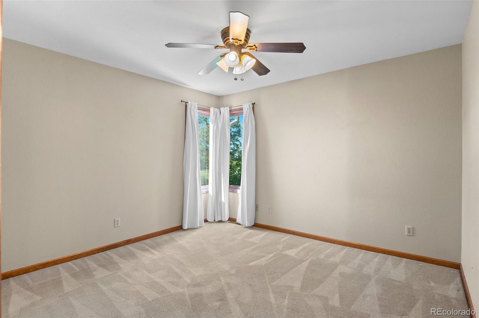 MLS Image #17 for 8000 s williams way,centennial, Colorado