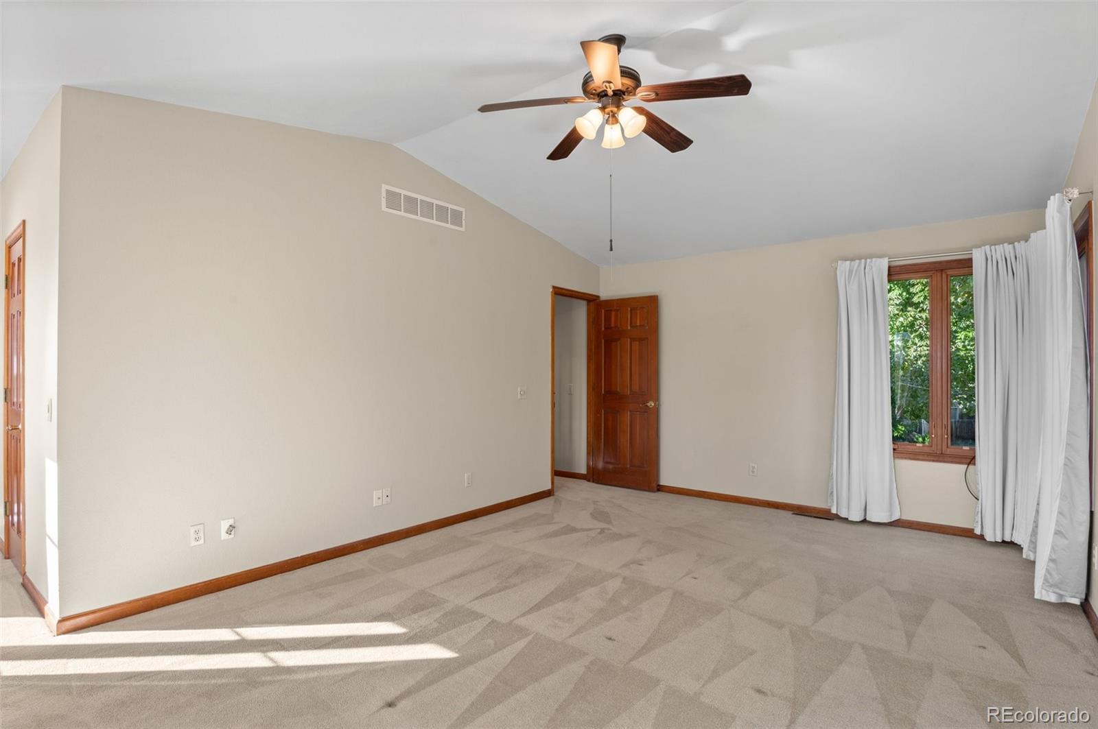 MLS Image #19 for 8000 s williams way,centennial, Colorado
