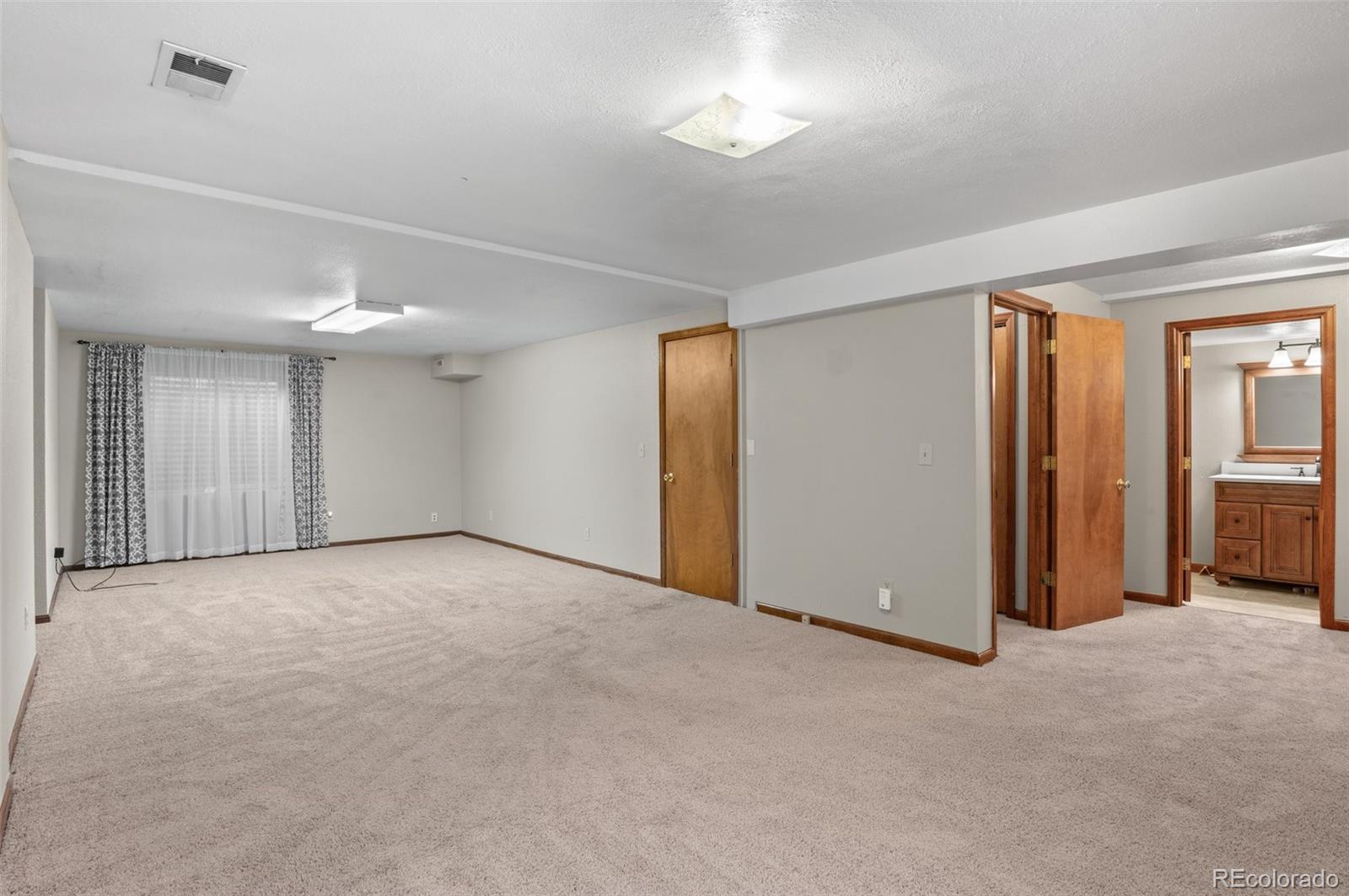 MLS Image #25 for 8000 s williams way,centennial, Colorado