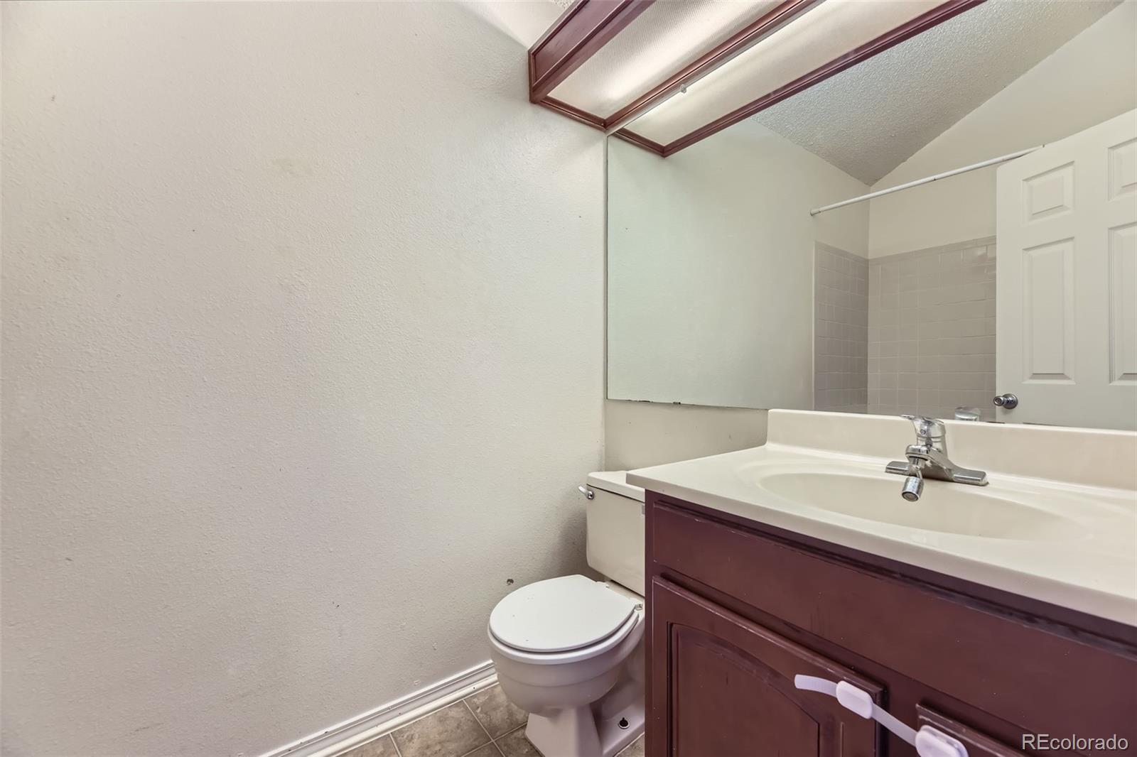 MLS Image #9 for 4130 e 94th avenue b,thornton, Colorado
