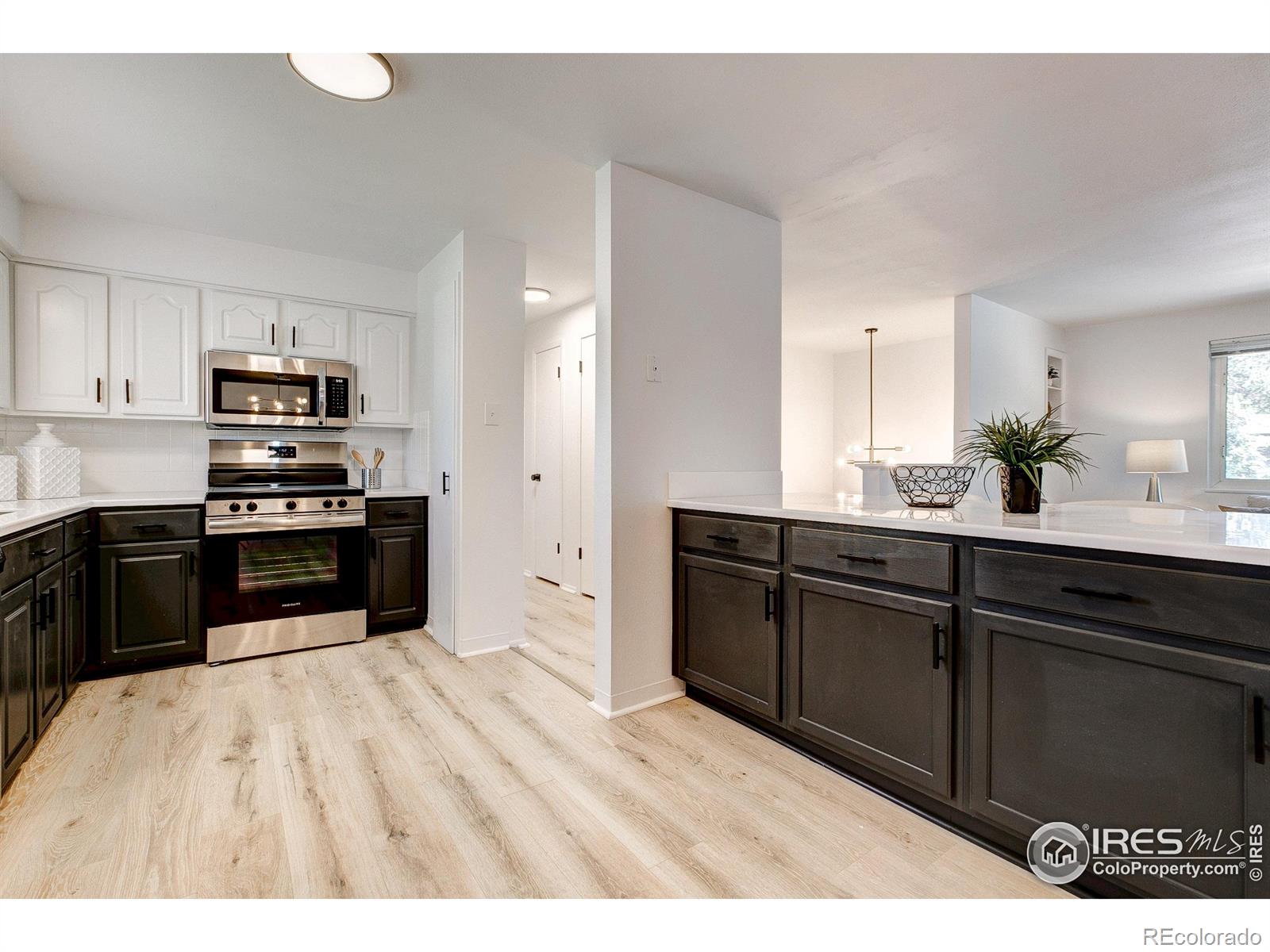 MLS Image #9 for 12802 e nevada circle,aurora, Colorado