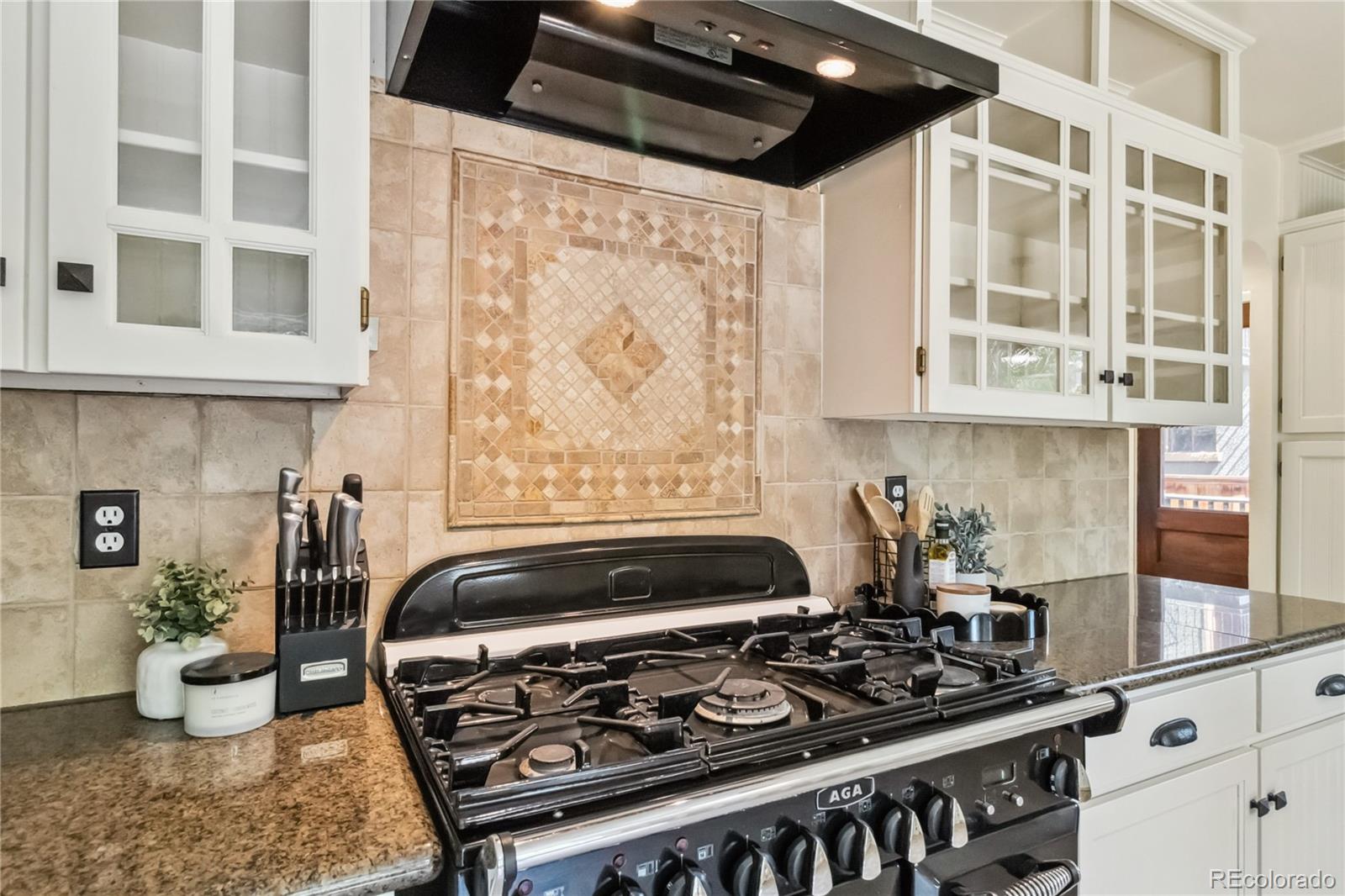 MLS Image #11 for 1326 e platte avenue,colorado springs, Colorado