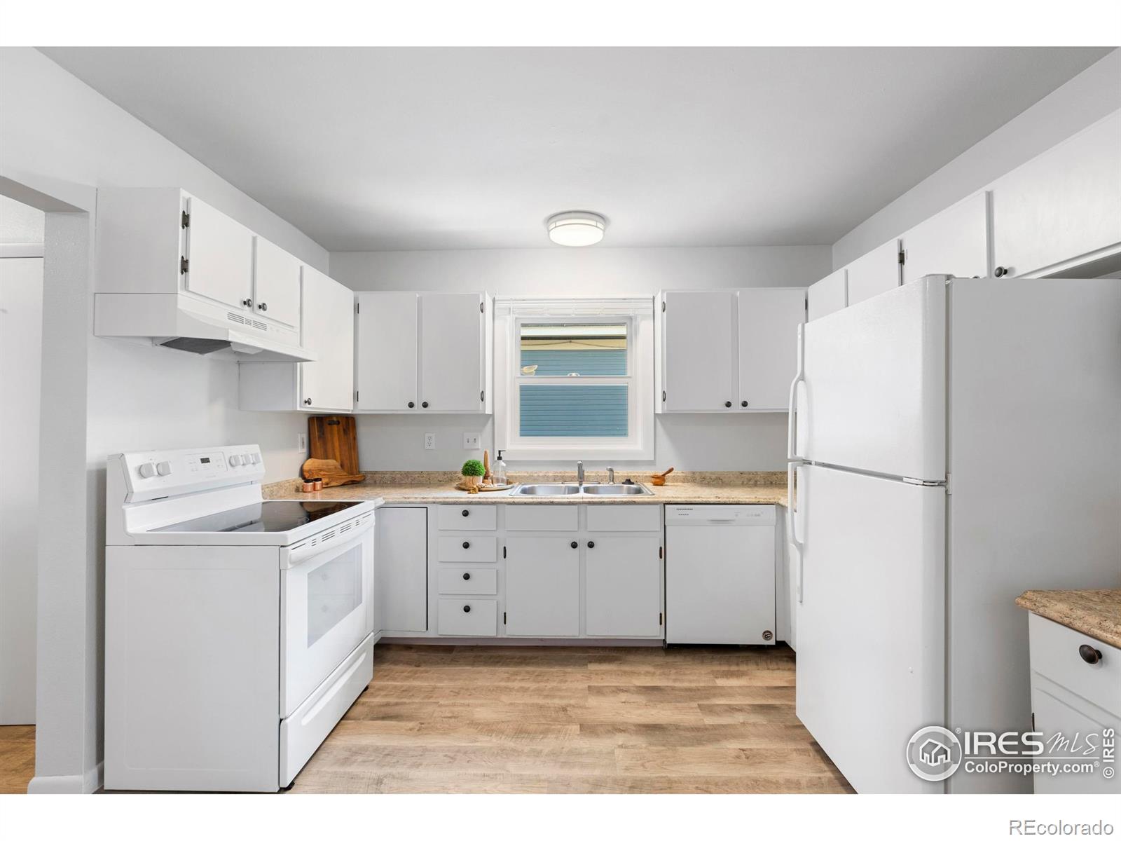 MLS Image #7 for 402 s shields street,fort collins, Colorado