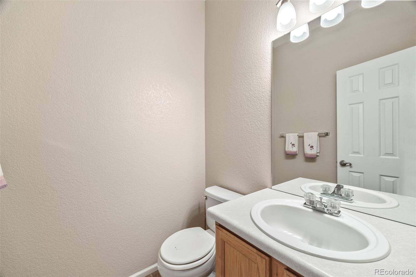 MLS Image #13 for 228  quari street,aurora, Colorado