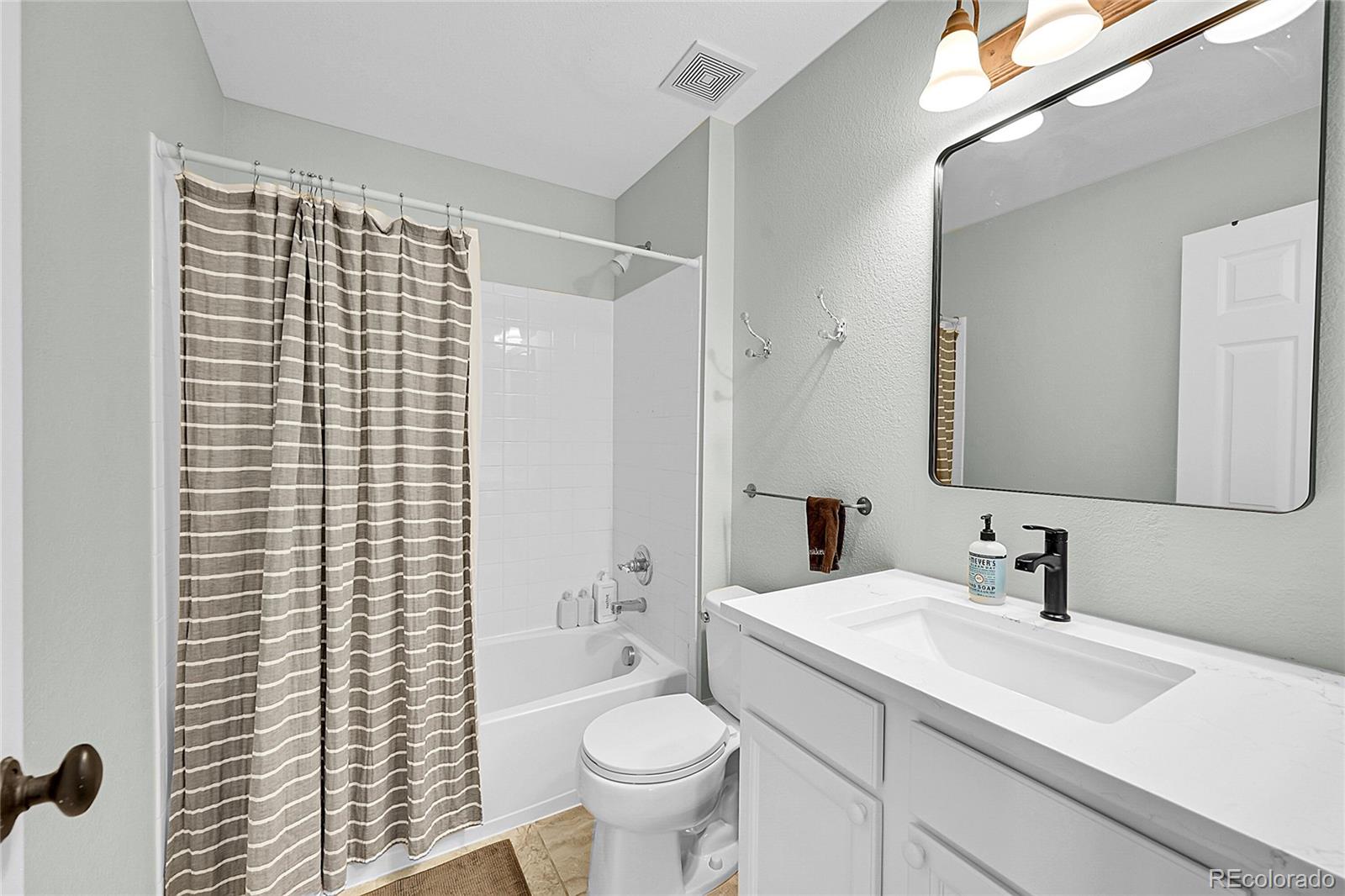 MLS Image #25 for 7064 e 2nd avenue,denver, Colorado