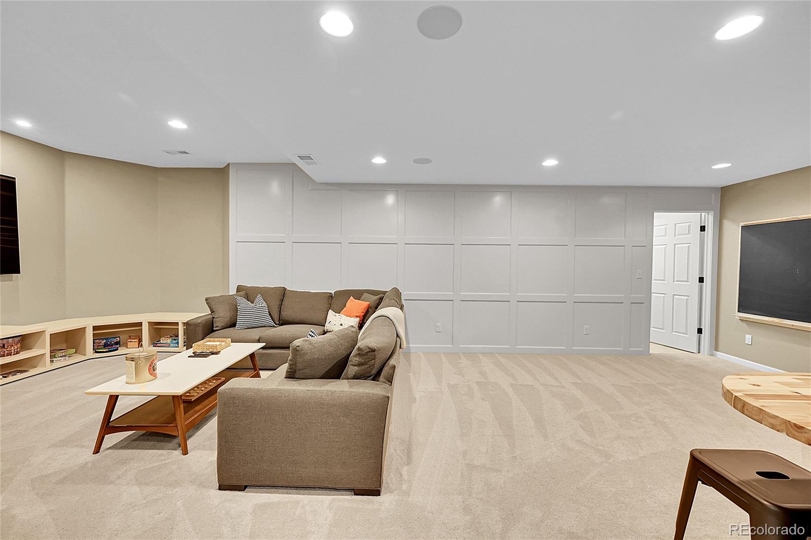 MLS Image #29 for 7064 e 2nd avenue,denver, Colorado
