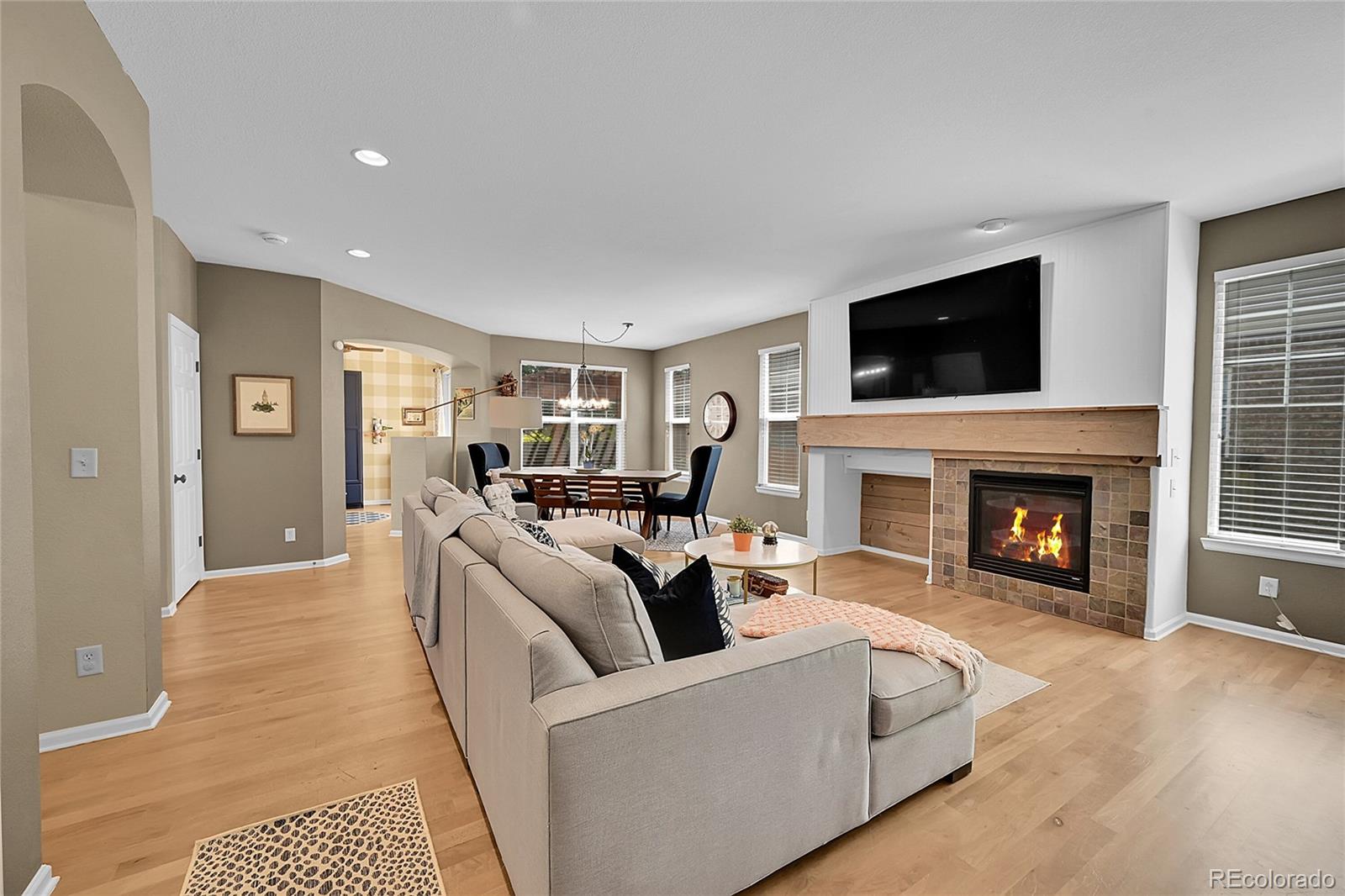 MLS Image #3 for 7064 e 2nd avenue,denver, Colorado