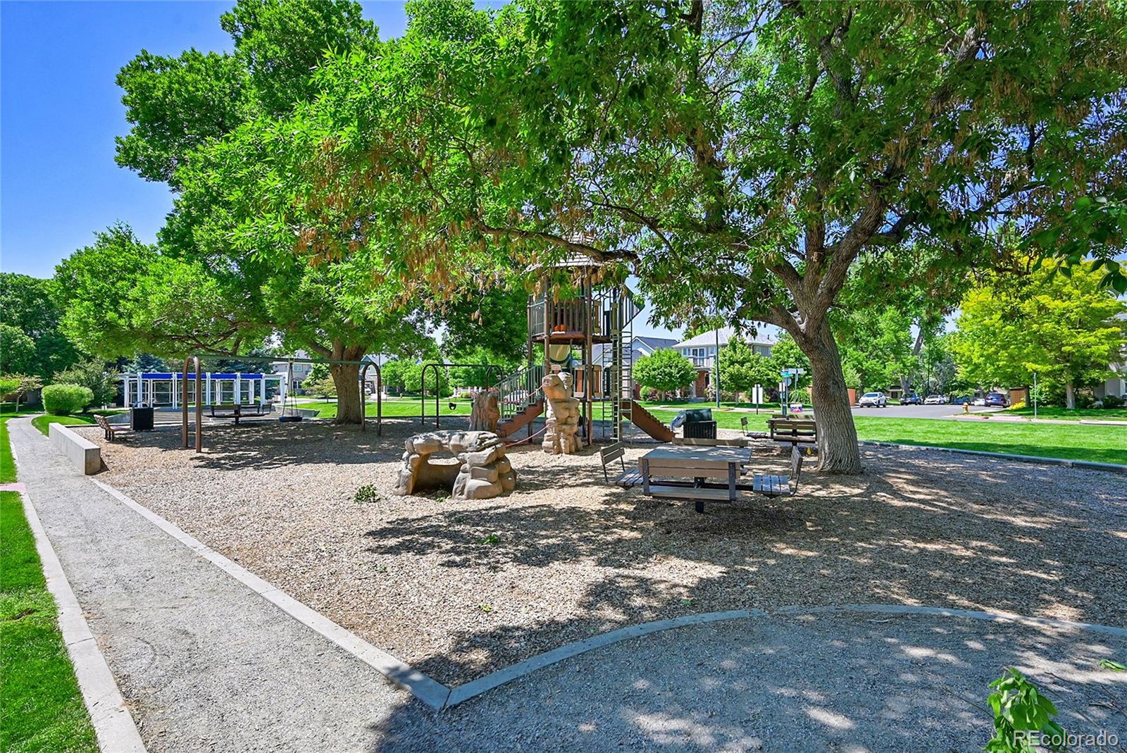 MLS Image #39 for 7064 e 2nd avenue,denver, Colorado