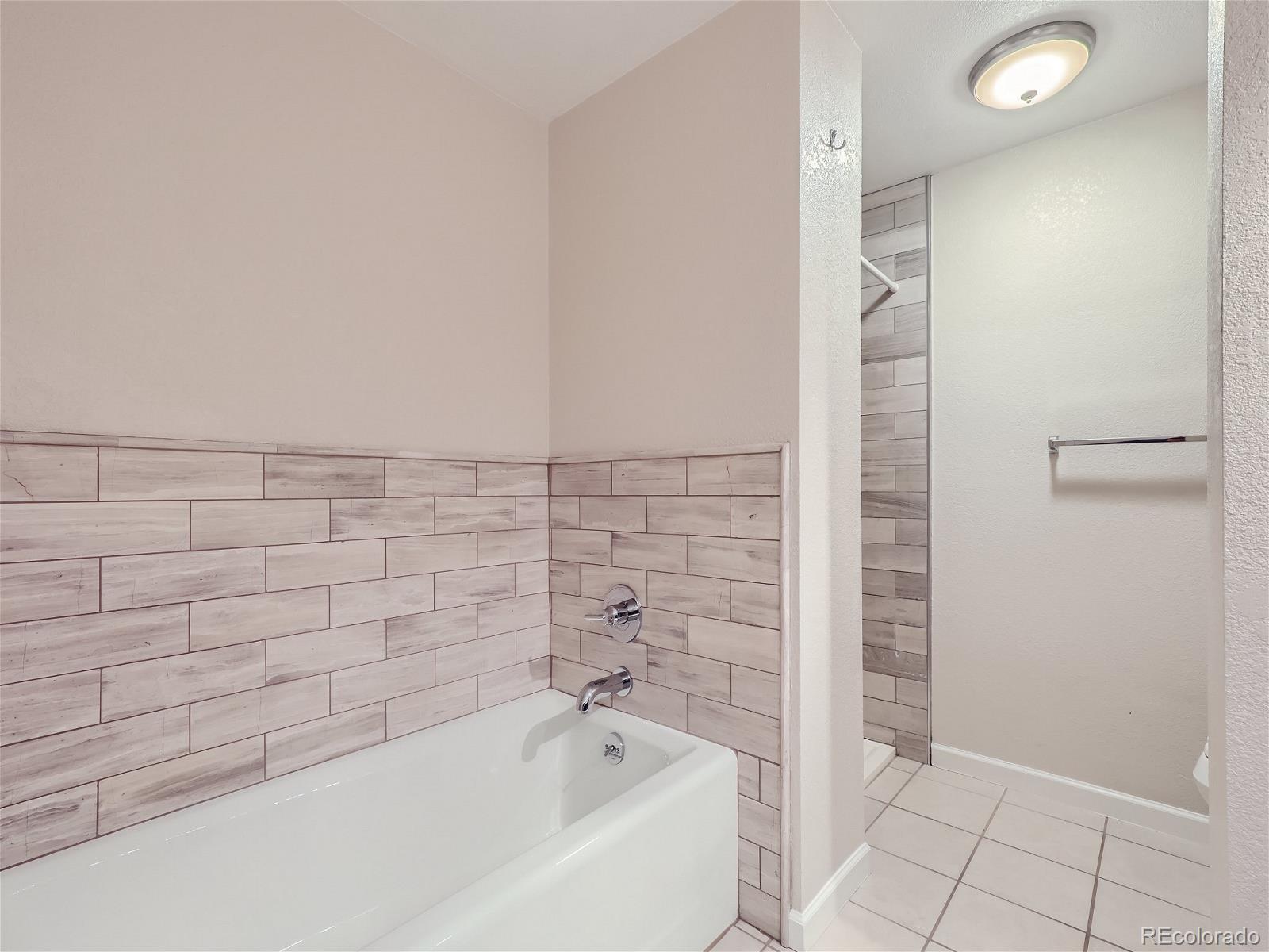 MLS Image #17 for 800  pearl street 204,denver, Colorado