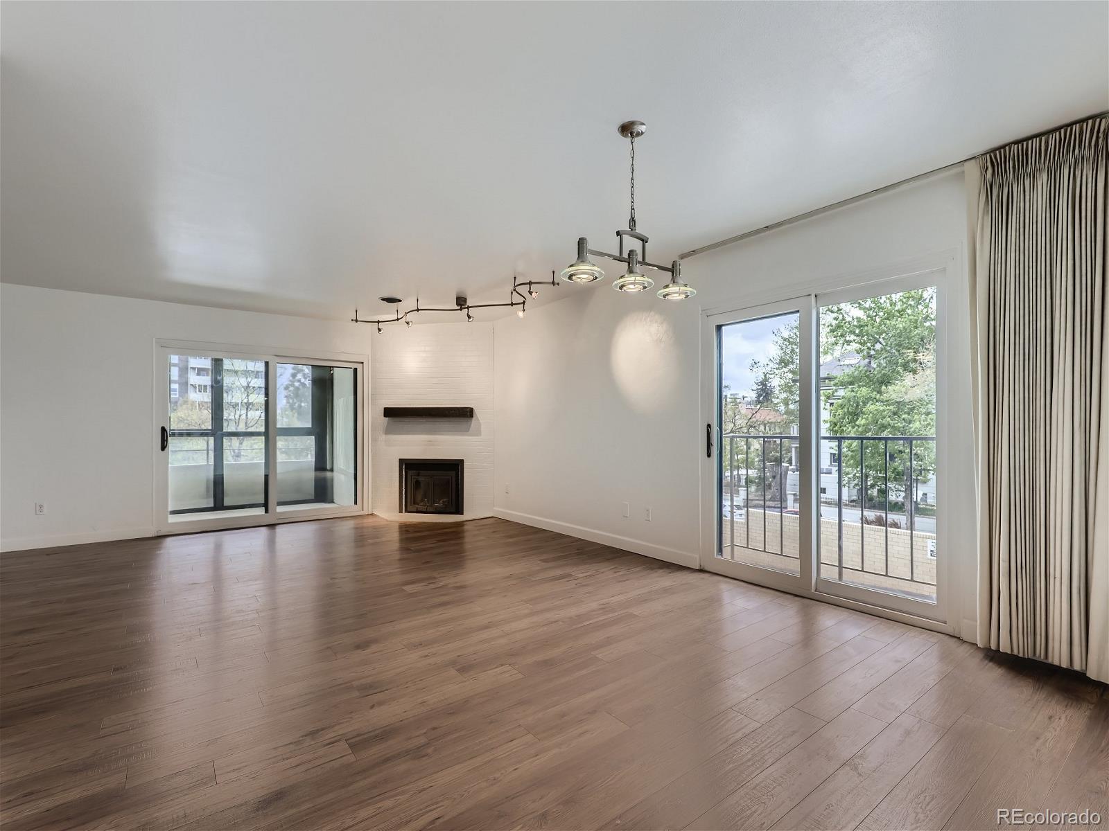 MLS Image #4 for 800  pearl street 204,denver, Colorado