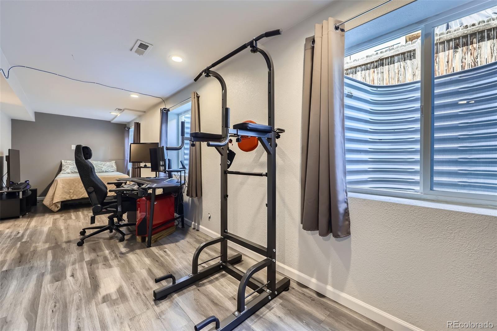 MLS Image #21 for 9890  gaylord street,thornton, Colorado