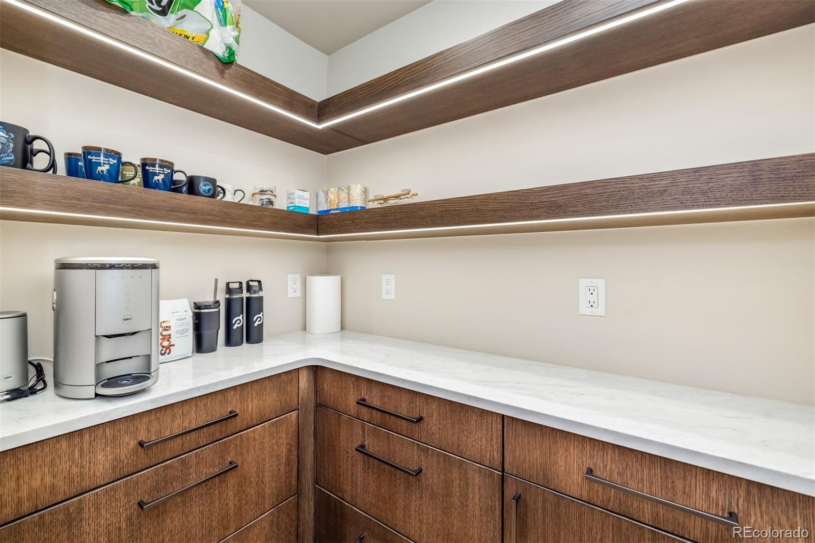 MLS Image #14 for 224 s ridge street,breckenridge, Colorado