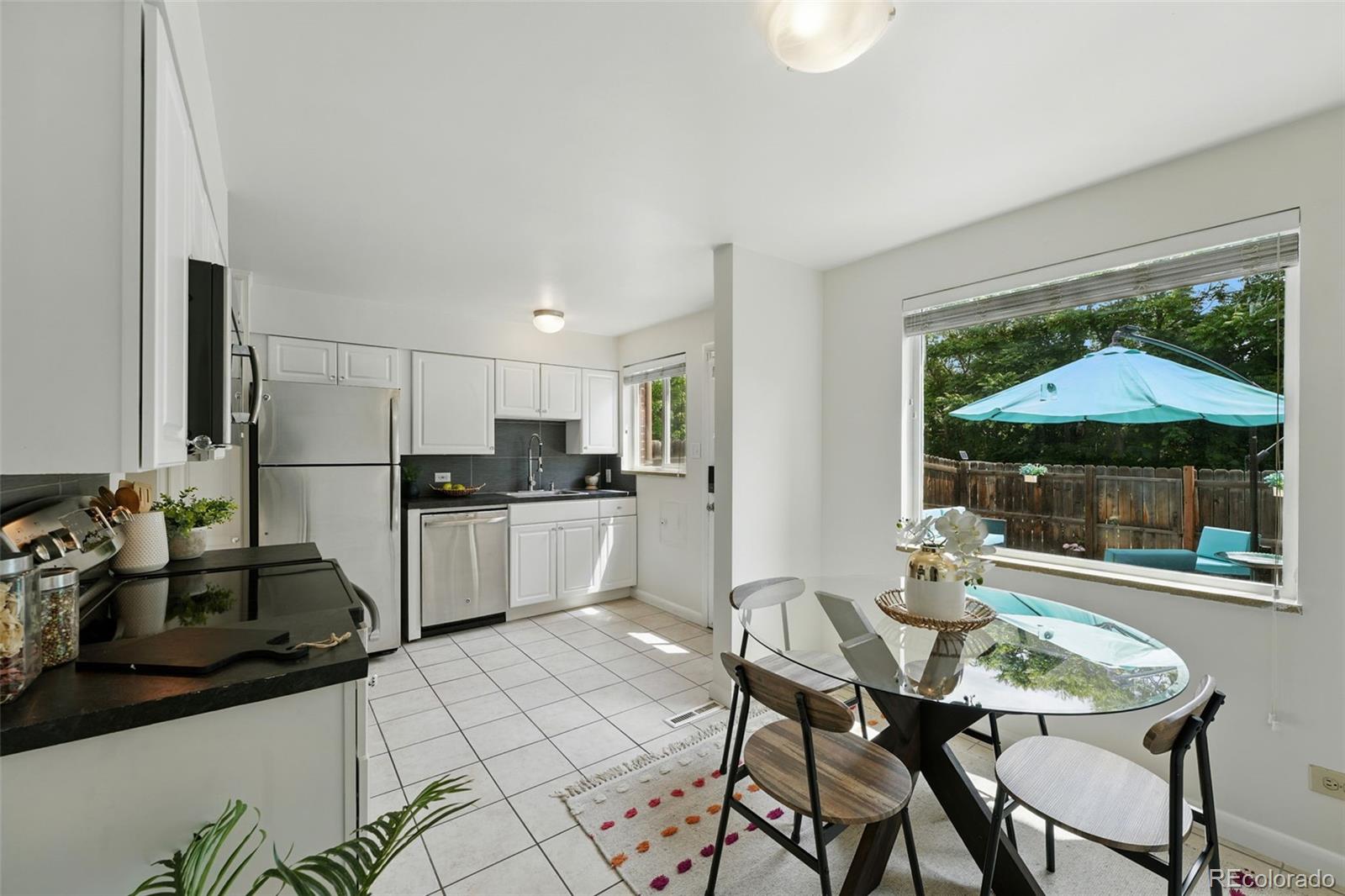 MLS Image #12 for 1376  ivanhoe street,denver, Colorado