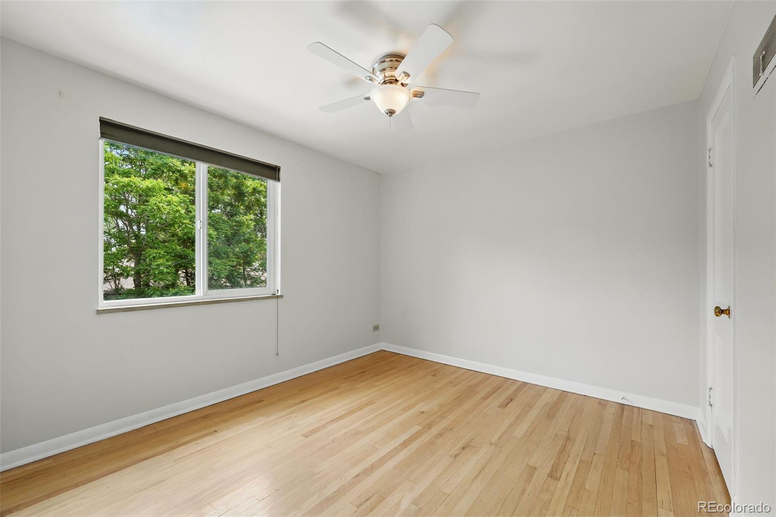 MLS Image #22 for 1376  ivanhoe street,denver, Colorado