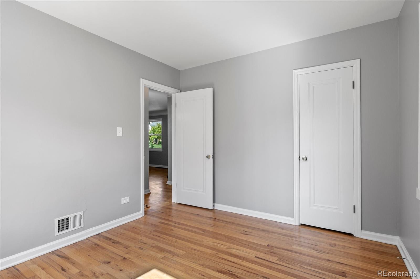 MLS Image #13 for 740  cherry street,denver, Colorado