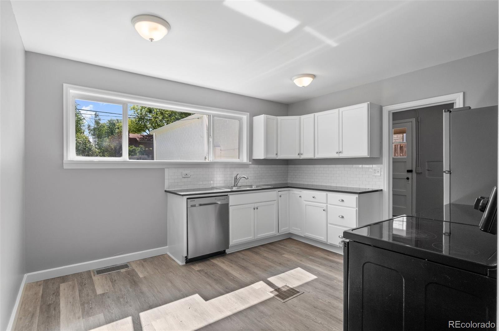 MLS Image #23 for 740  cherry street,denver, Colorado