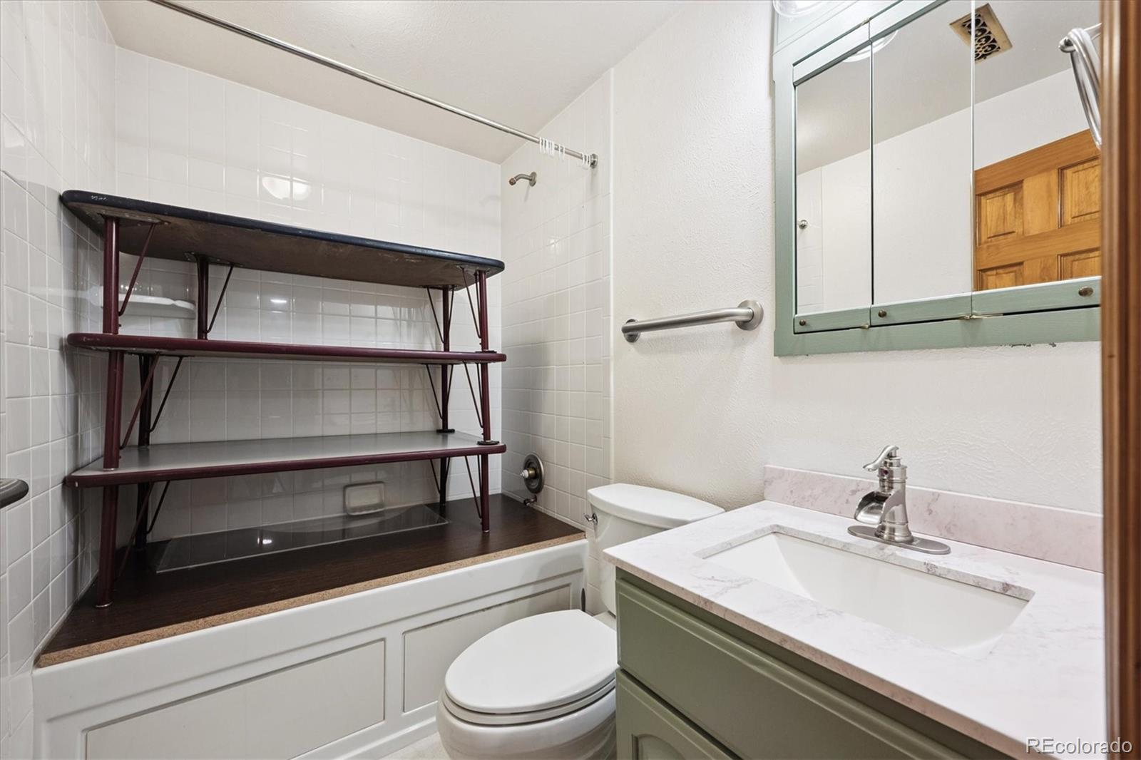 MLS Image #23 for 7323  upham court,arvada, Colorado