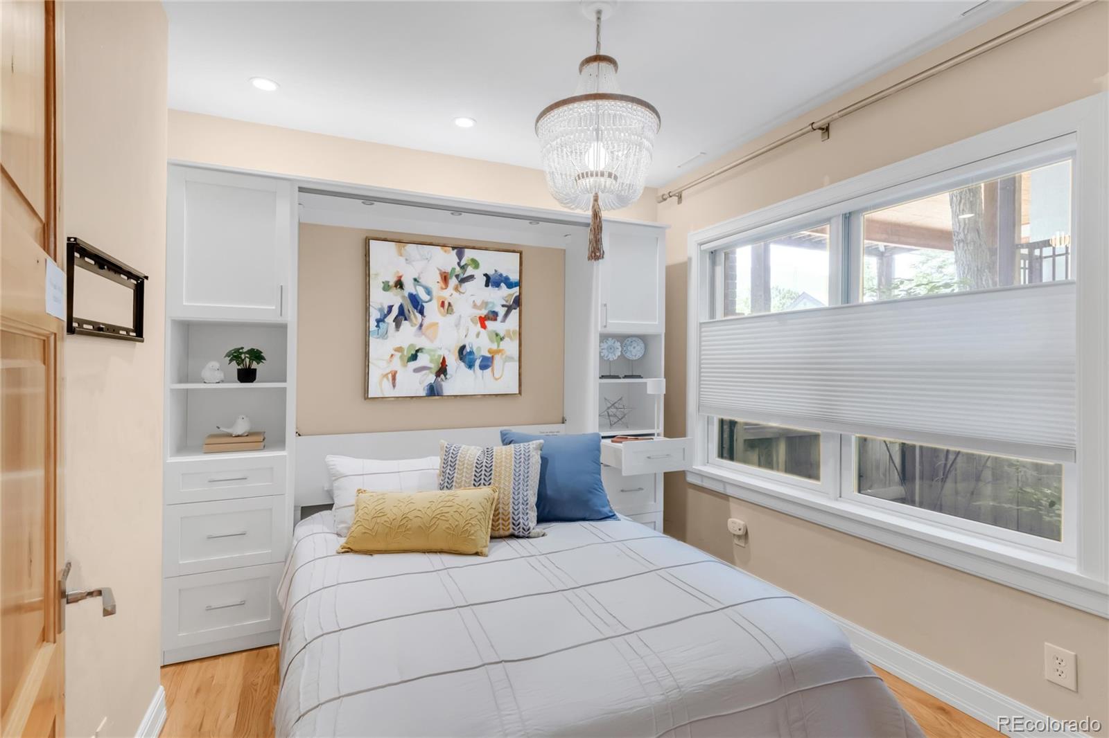 MLS Image #11 for 1824  pearl street,boulder, Colorado