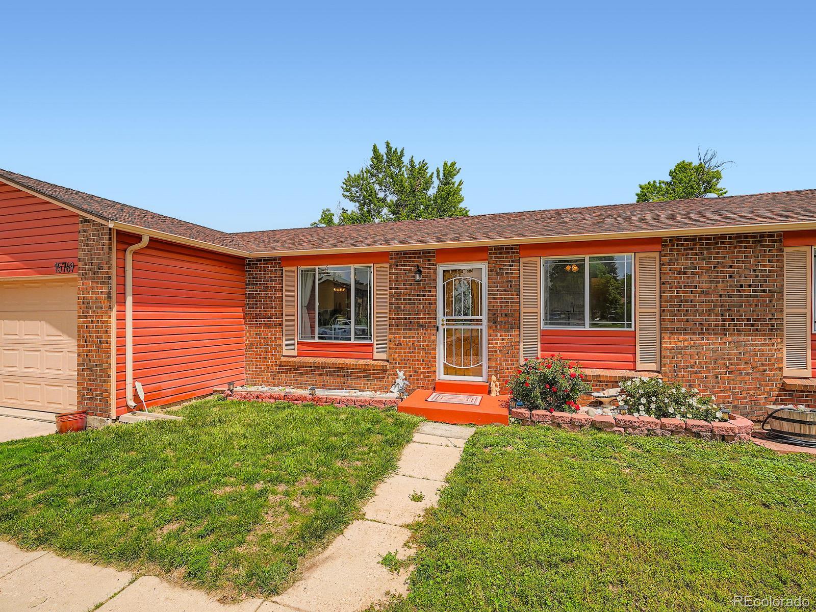 MLS Image #3 for 15769 e greenwood drive,aurora, Colorado