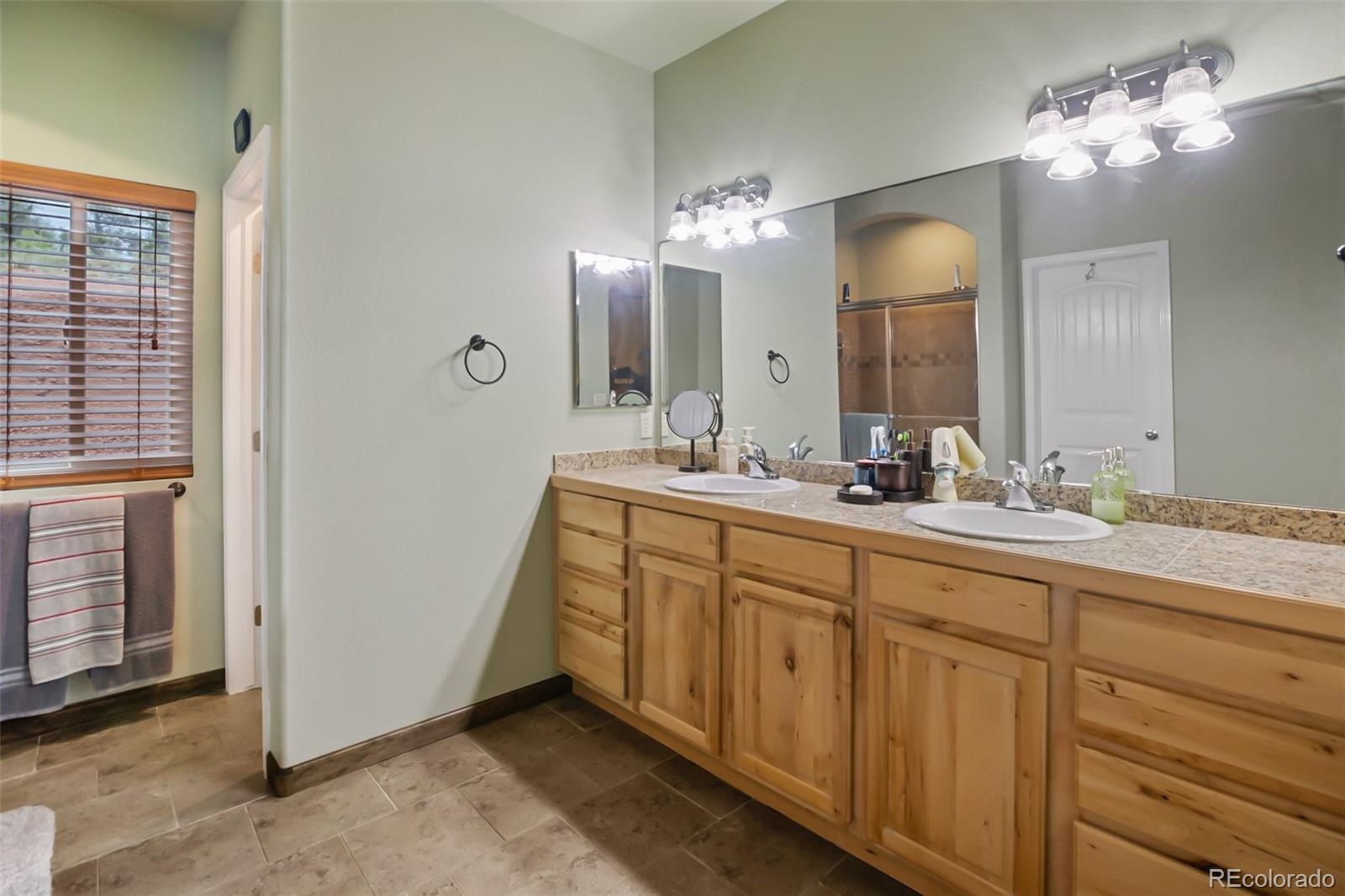 MLS Image #21 for 16  rainier circle,florissant, Colorado