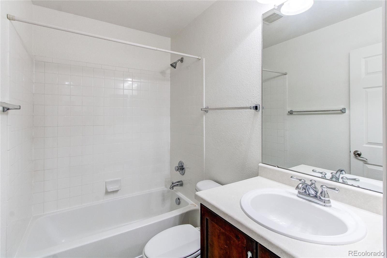 MLS Image #19 for 19043 e 58th avenue ,denver, Colorado