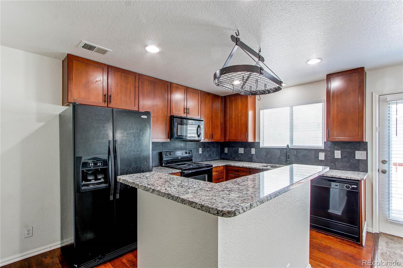MLS Image #6 for 19043 e 58th avenue ,denver, Colorado