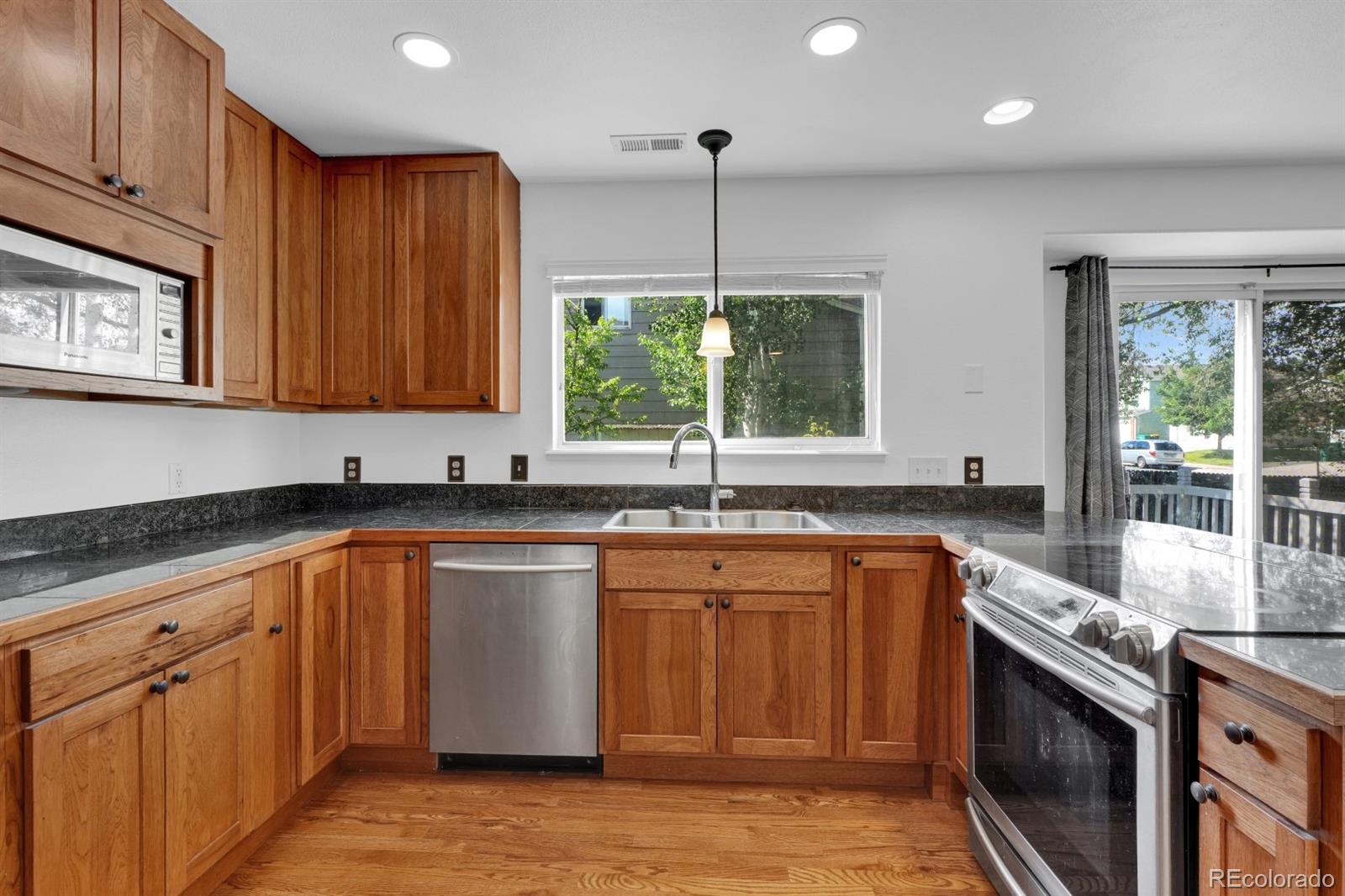 MLS Image #13 for 5105  stellar drive,colorado springs, Colorado