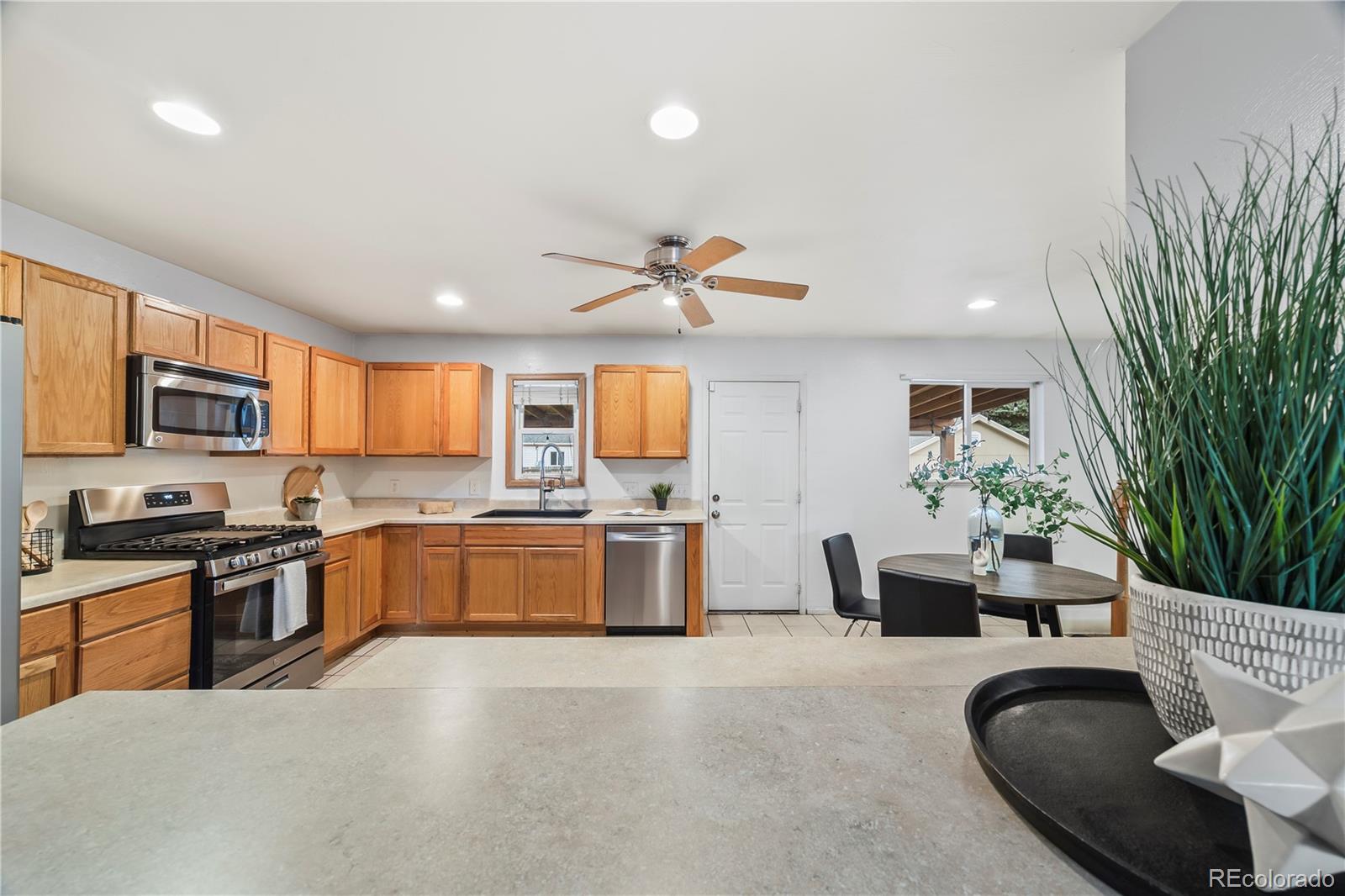MLS Image #9 for 6327  fenton street,arvada, Colorado