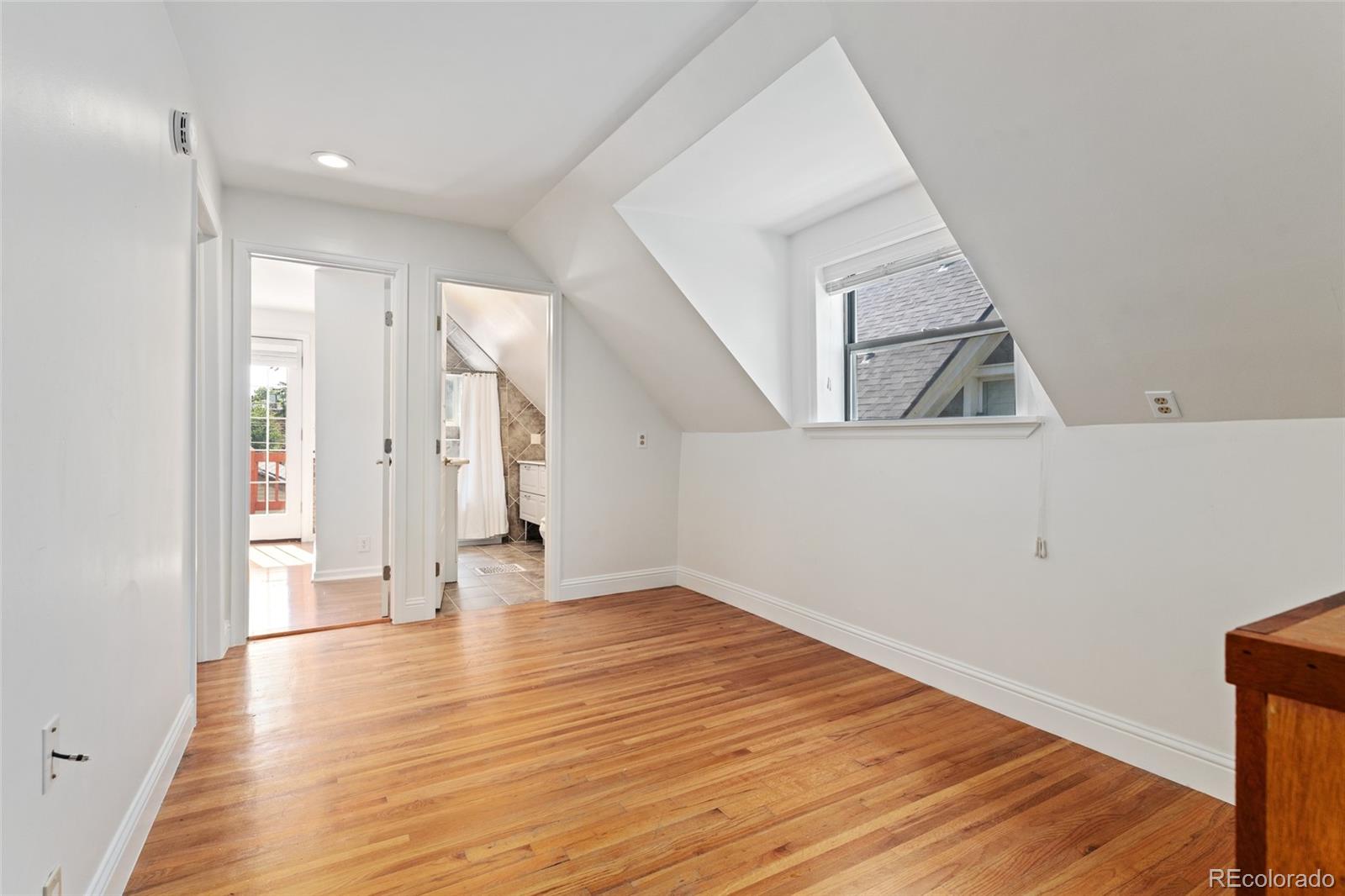 MLS Image #11 for 2829 n franklin street,denver, Colorado