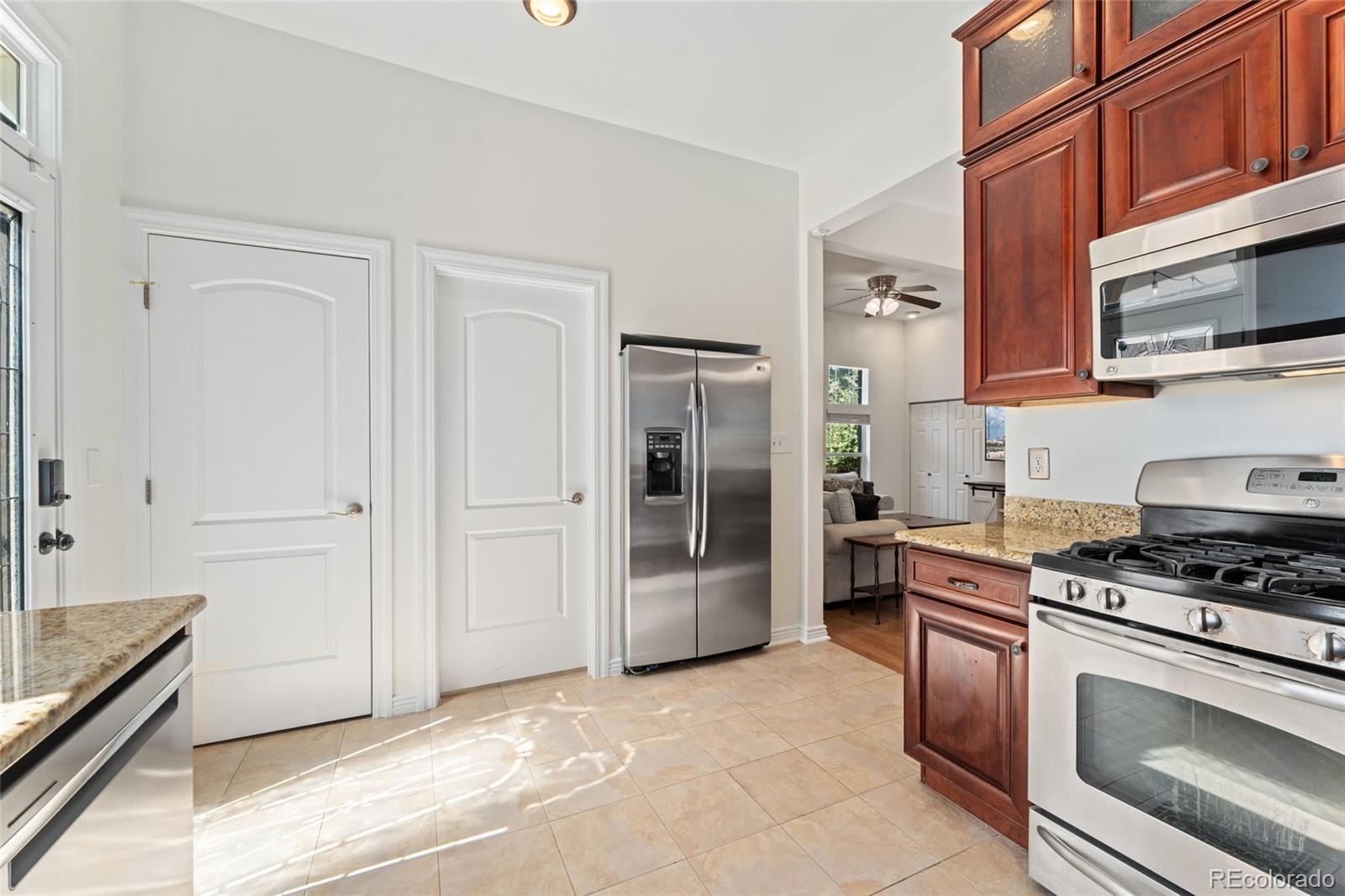 MLS Image #9 for 2829 n franklin street,denver, Colorado