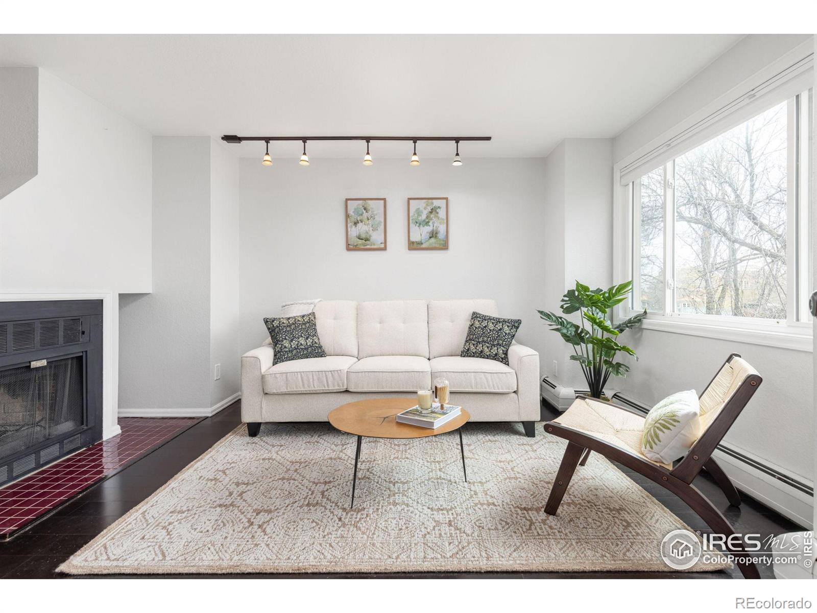 MLS Image #5 for 2201  pearl street,boulder, Colorado