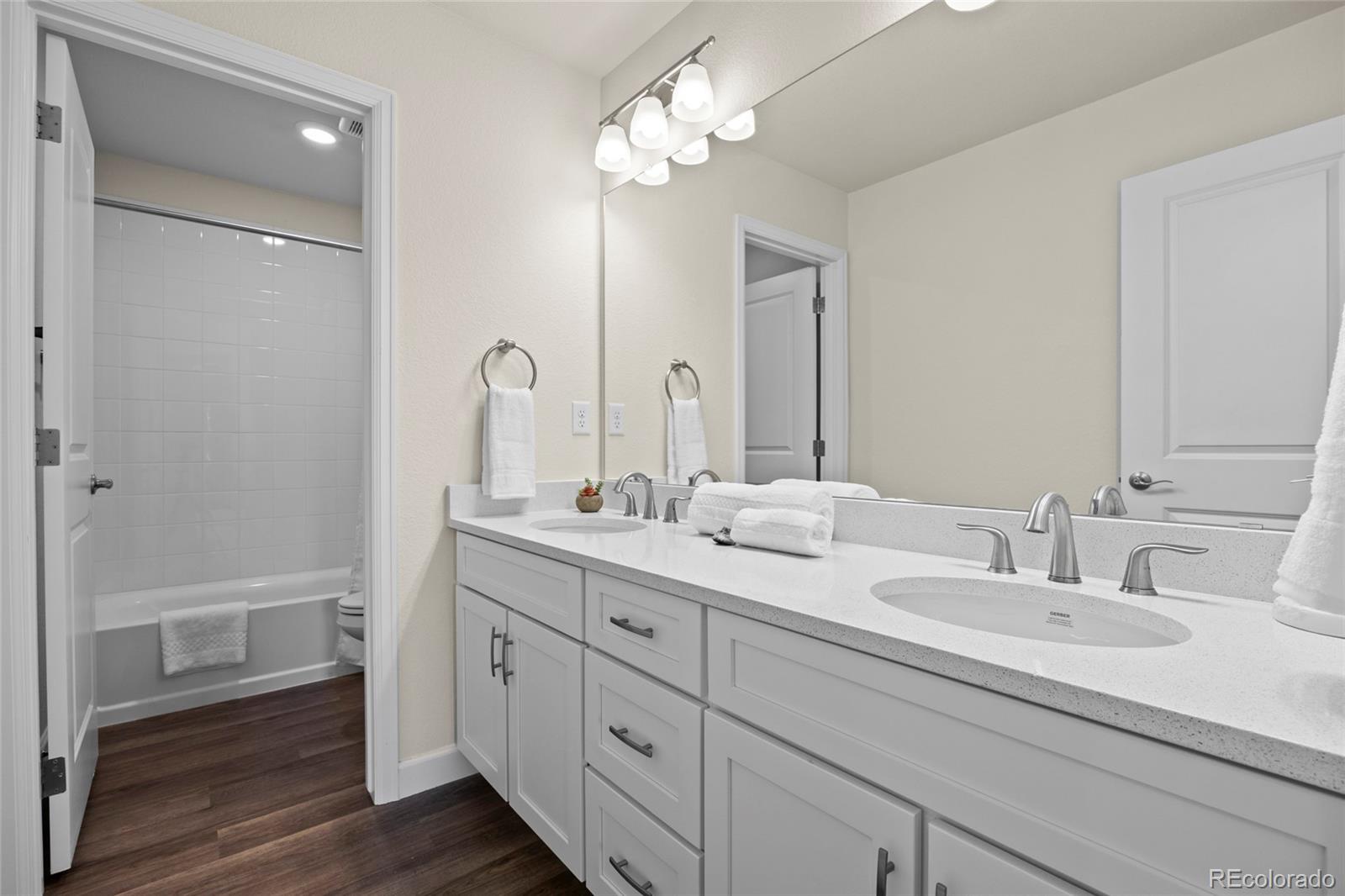 MLS Image #28 for 7166 s vandriver way,aurora, Colorado
