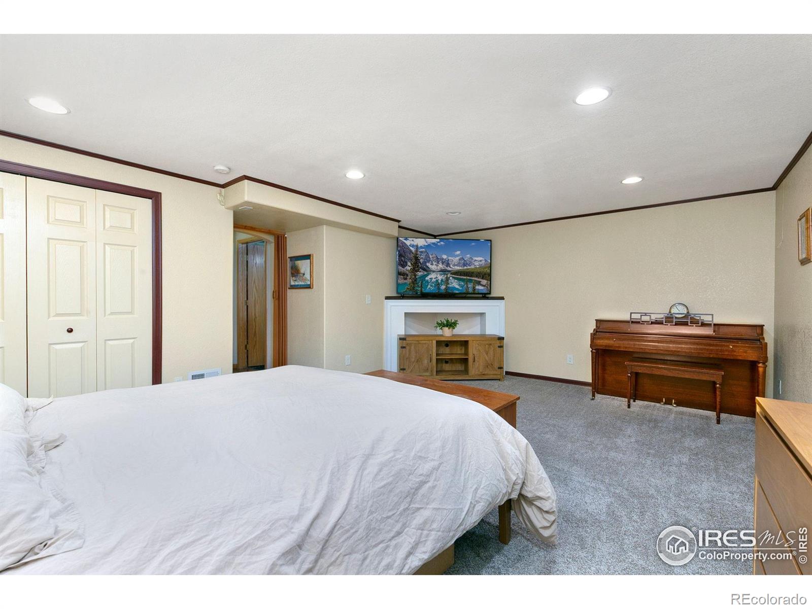 MLS Image #15 for 364  audrey drive,loveland, Colorado