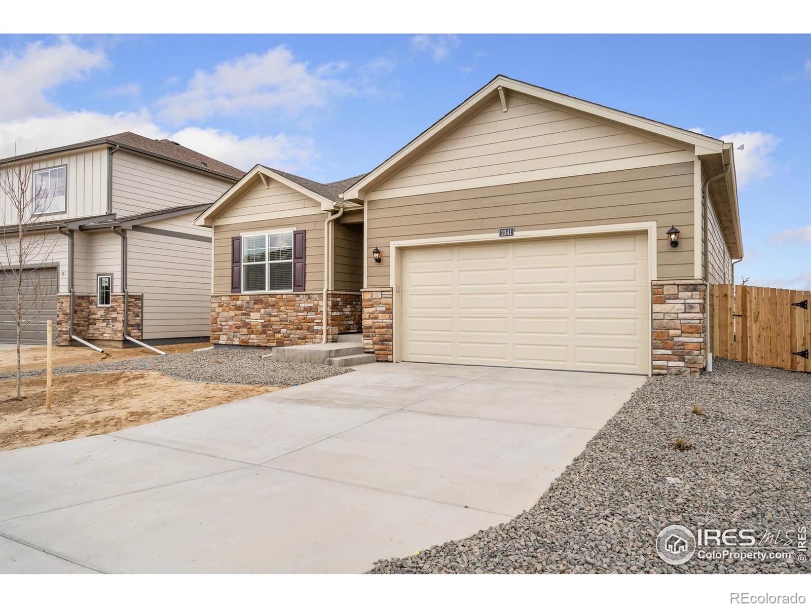 MLS Image #3 for 874  ledge street,lochbuie, Colorado