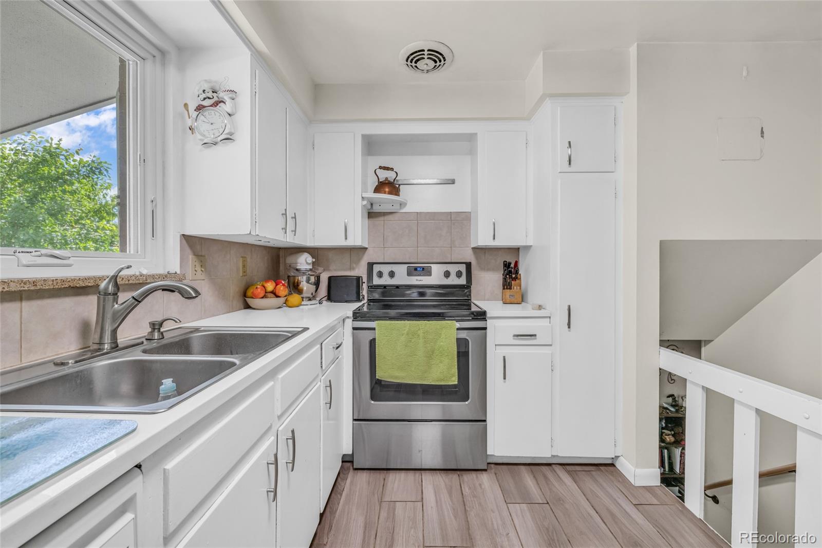 MLS Image #18 for 1830  zang street,golden, Colorado
