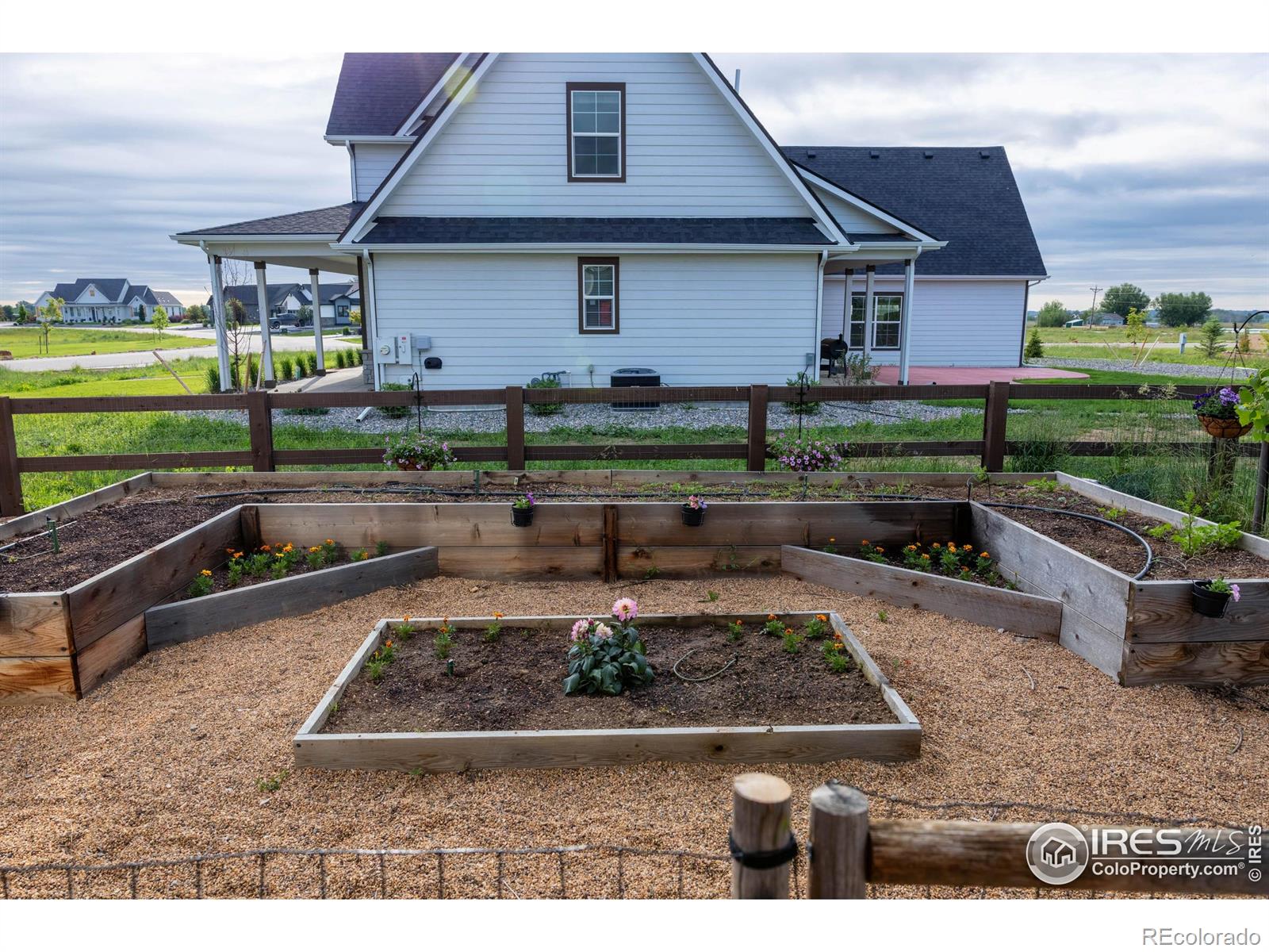 MLS Image #35 for 505  nesting eagles way,berthoud, Colorado