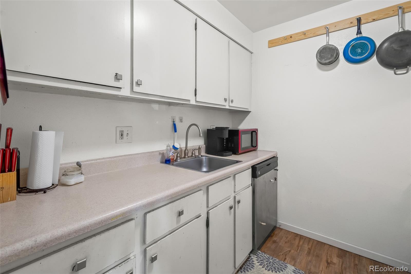 MLS Image #13 for 3613 s sheridan boulevard,denver, Colorado