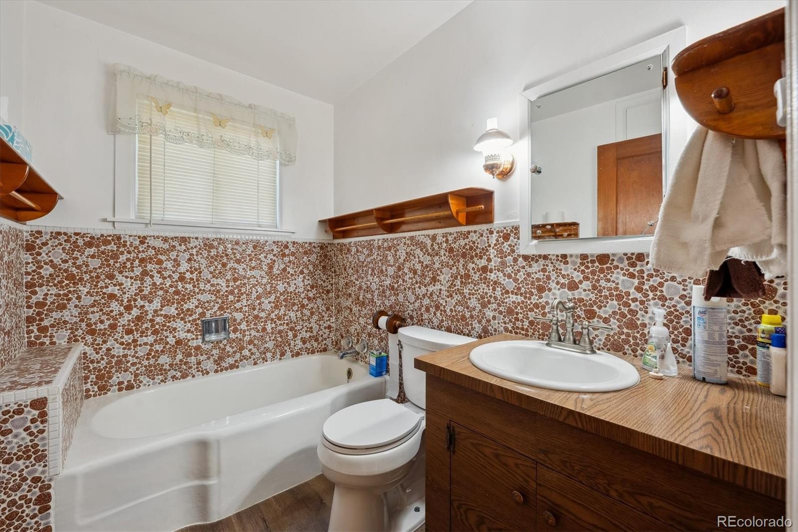 MLS Image #10 for 675  holland street,lakewood, Colorado