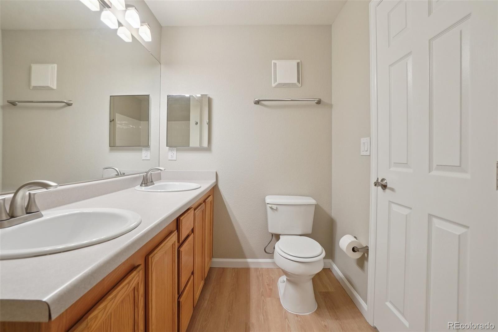 MLS Image #29 for 5726 n genoa way 301,aurora, Colorado
