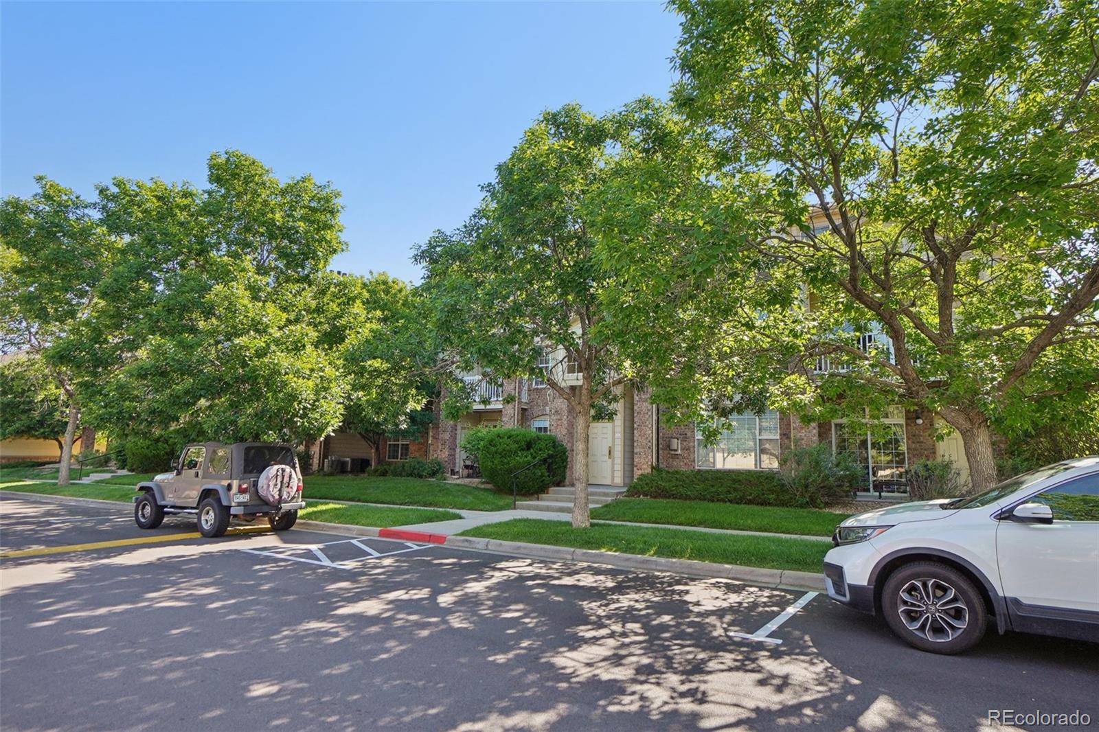 MLS Image #6 for 5726 n genoa way 301,aurora, Colorado