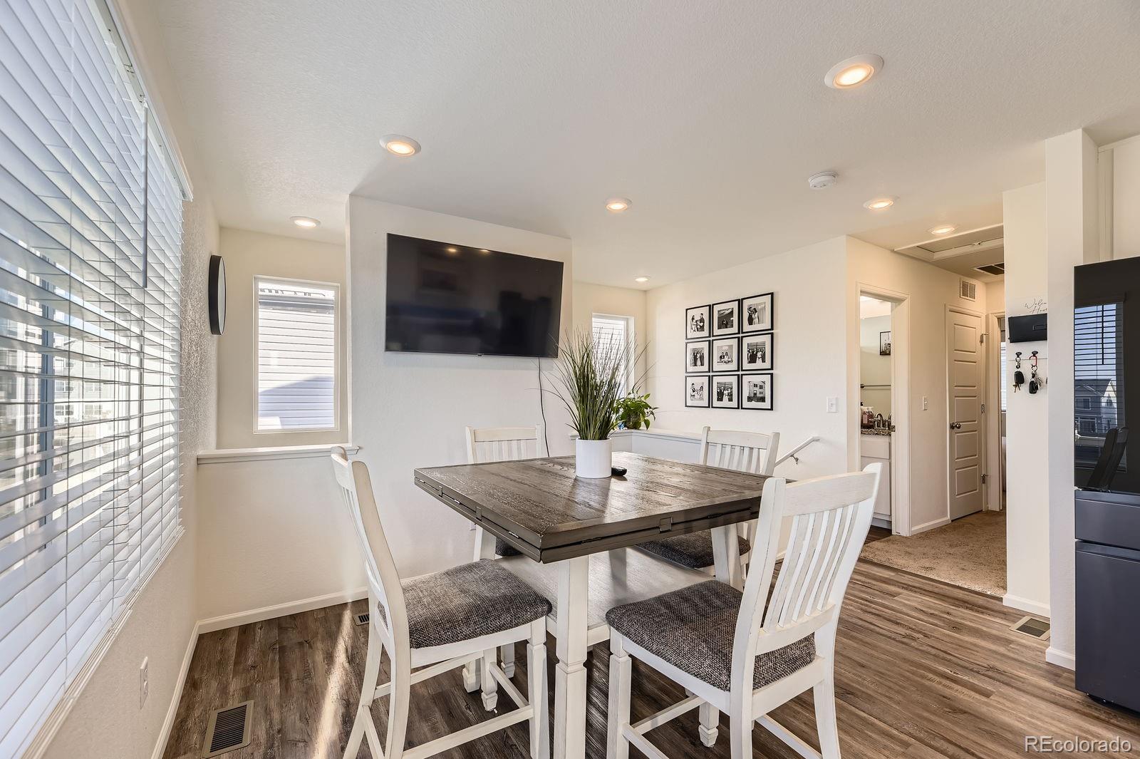 MLS Image #11 for 18270 e 51st place,denver, Colorado
